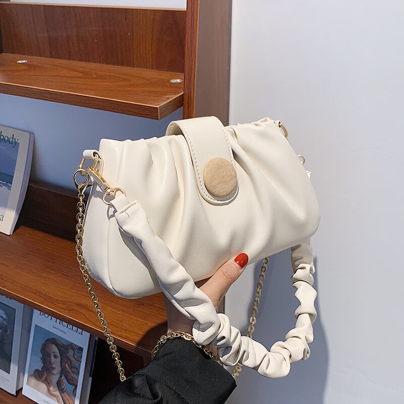 サマーレッドチェーン 夏物 Tiancai_Wing_Bag54688748124