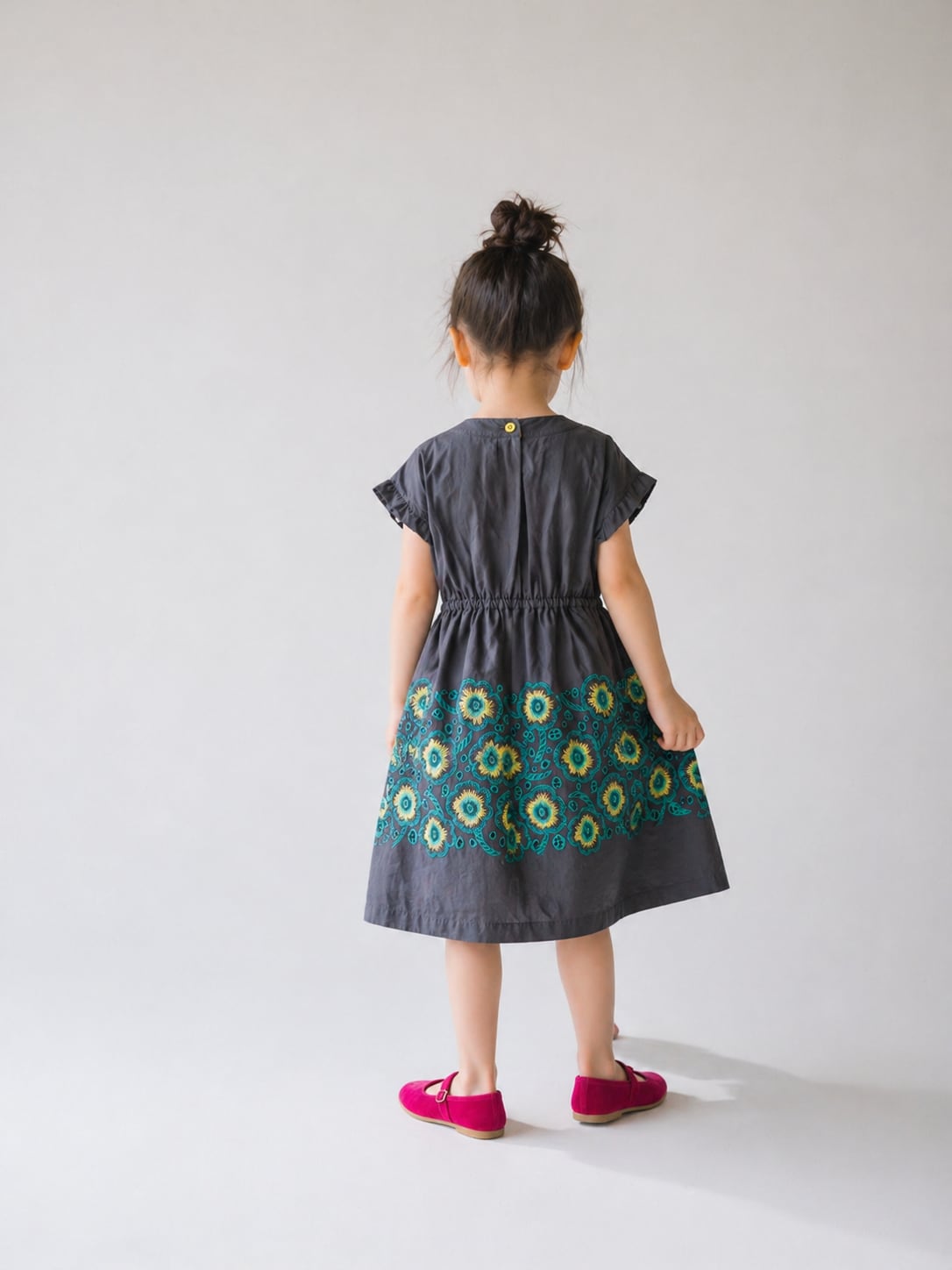 mina perhonen 26SS 】 candy flower “ワンピース” / charcoal / 120