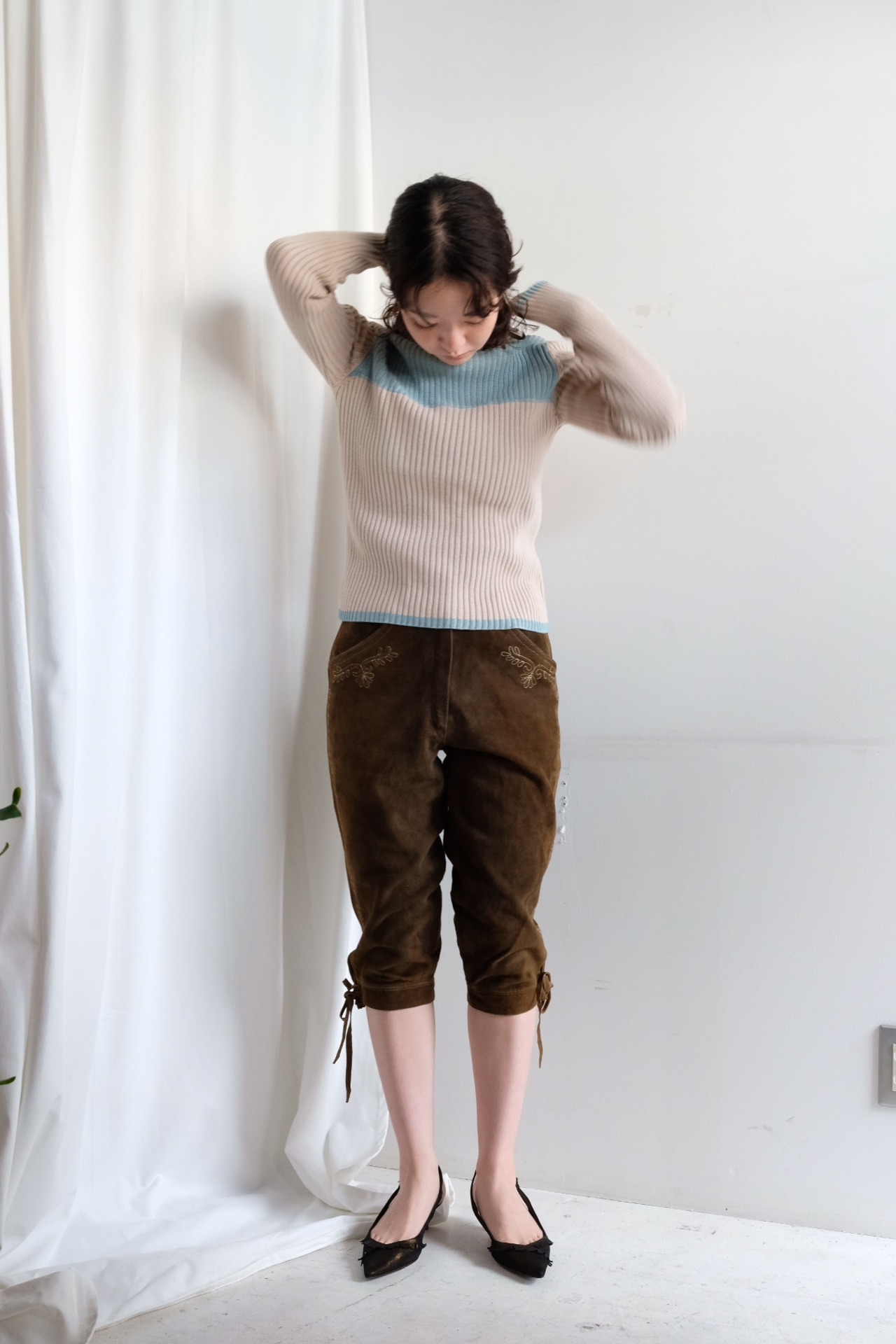 Lather half pants Europ