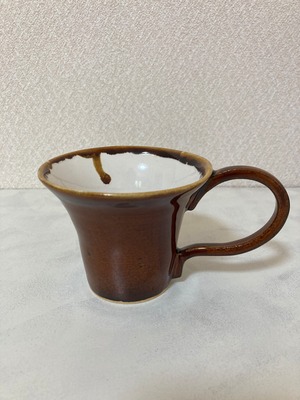 飴色コーヒーカップ ラッパ型②