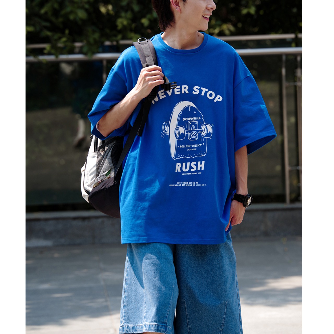 Skate graphic oversized tee  0837 - 12