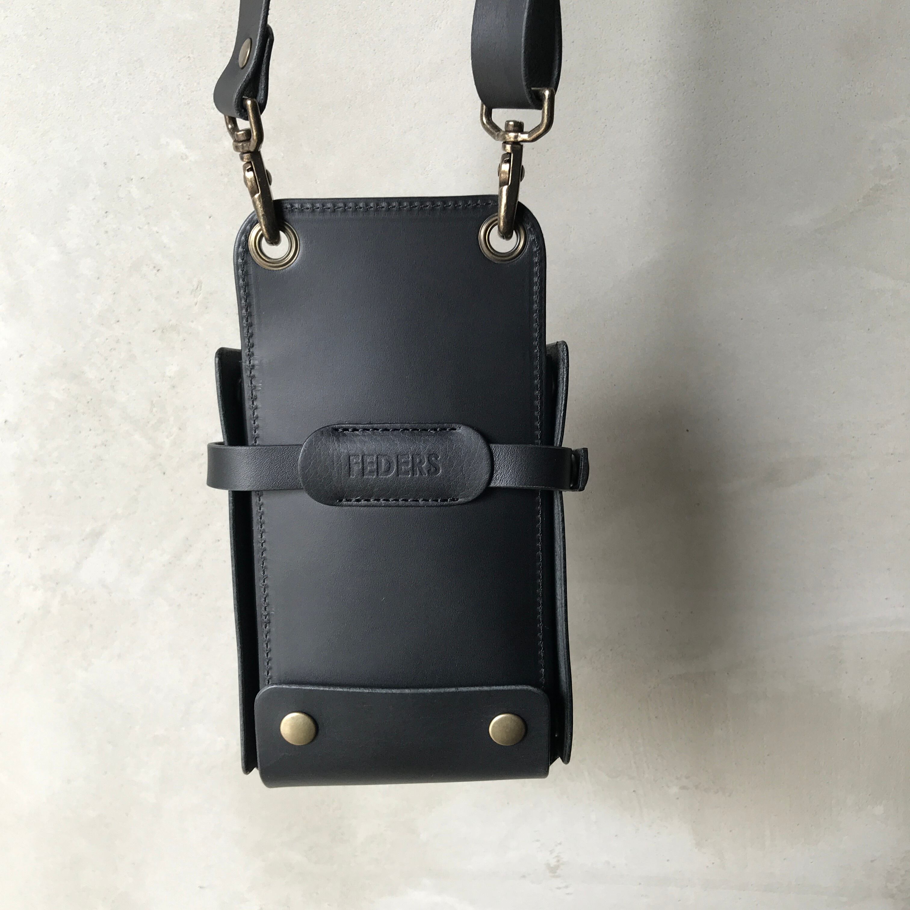 FEDERSシザーケース “CHANGE” MIDDLE 6丁 ヌメ革 ブラック | FEDERS