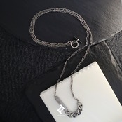 +cadenas・ バーネックレス (black+sapphire)