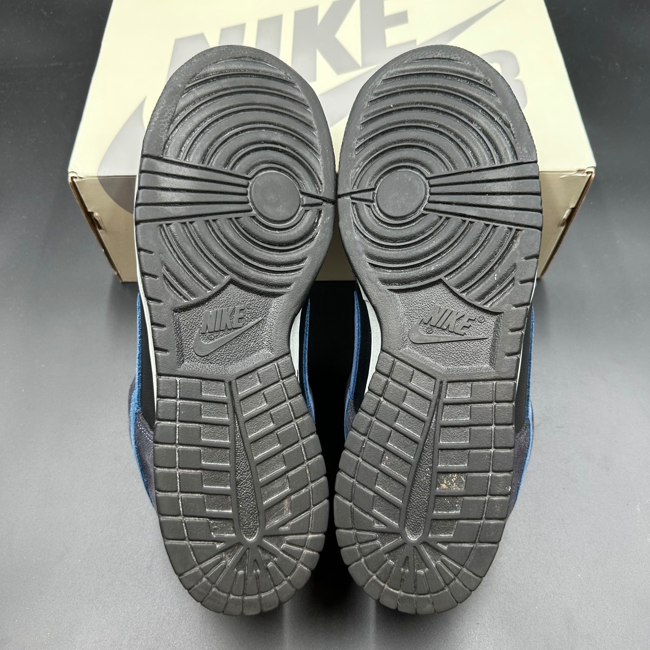 SB DUNK LOW PATAGONIA 304292-042