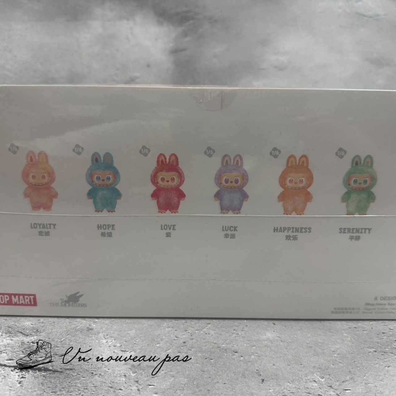 ポップマート　ラブブ　エナジー　『ピース』