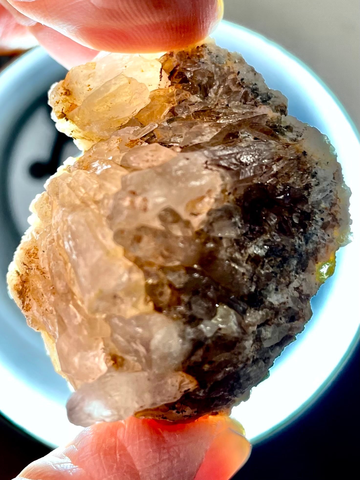 6) 満ち溢れるエナジー!秋田県亀山盛鉱山産クオーツ