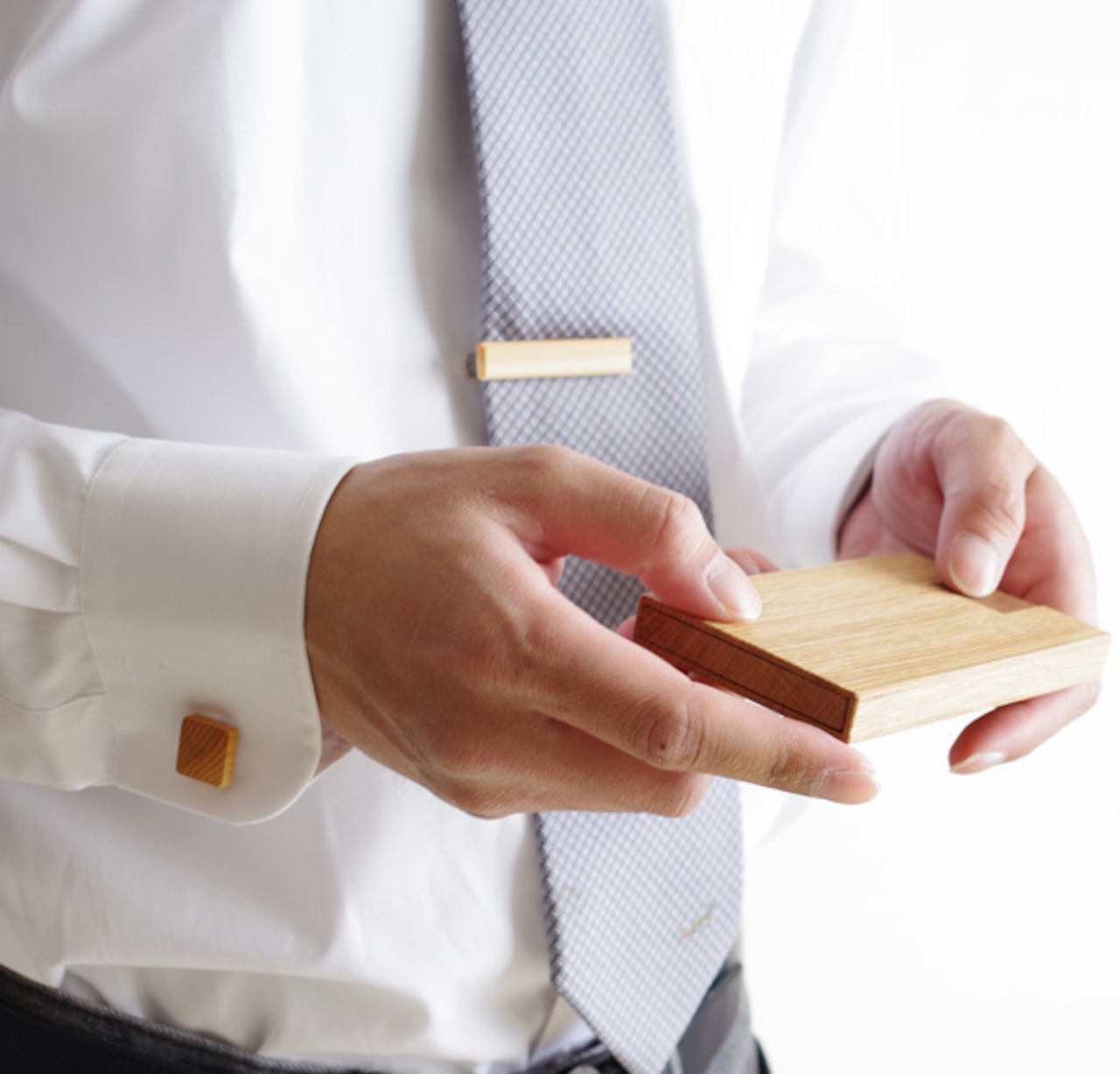 銘木端材のネクタイピン/ Tie clip made from scraps of precious wood - 5