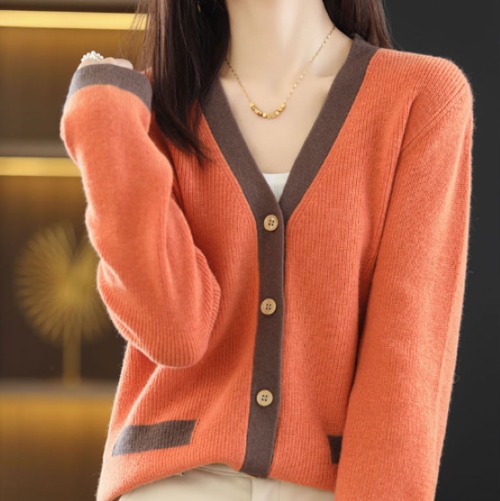 ニットカーディガン レディース カーディガン 羽織 ライトアウター Ｖネック コントラストカラー ボタン シンプル 無地 カシミヤ カジュアル お出掛け きれいめ 長袖 ニットカーディガン 羽織
