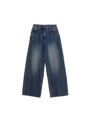 [MATIN KIM] PINTUCK BRUSH DENIM PANTS IN BLUE