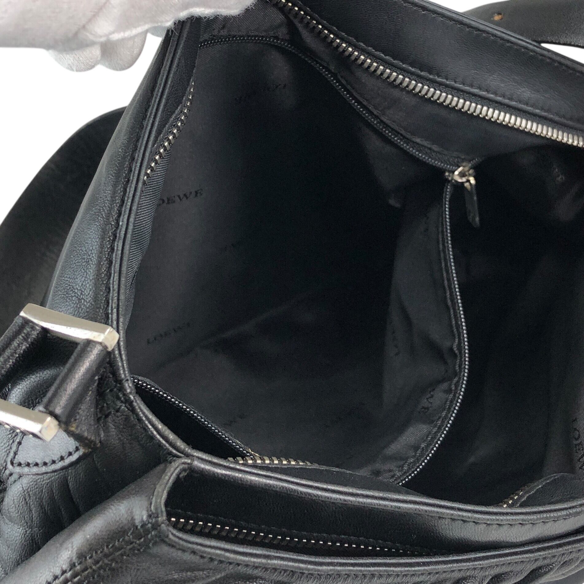 ロエベ ヴィンテージ チェーンバッグ アナグラム型押し 黒 ファスナートップ破損 楽天市場】LOEWE ロエベ トートバッグ Inflated Anagram Tote Bag イン