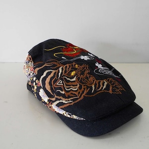 和柄　龍と虎の刺繍　ハンチング帽子　Japanese pattern embroidery hunting cap