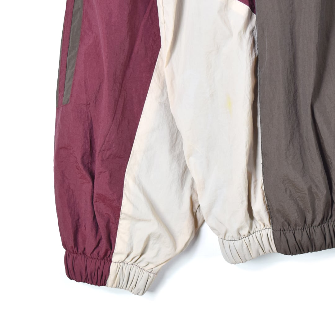 アディダス ナイロンジャケット マンチェスターユナイテッド こげ茶