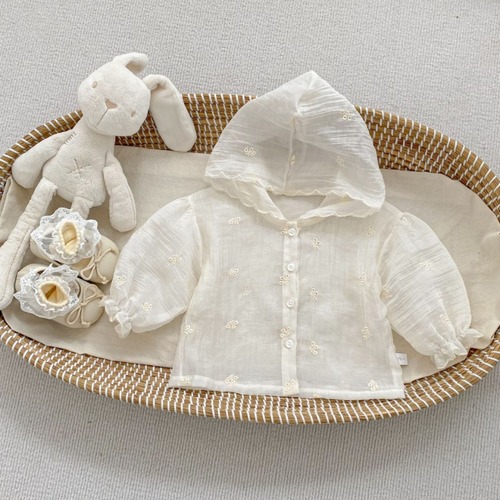 【BABY】フラワー刺繍フード付きカーディガン
