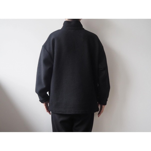 BASISBROEK (バージスブルック)『HAREN』Recycle Wool Fleece Stand 