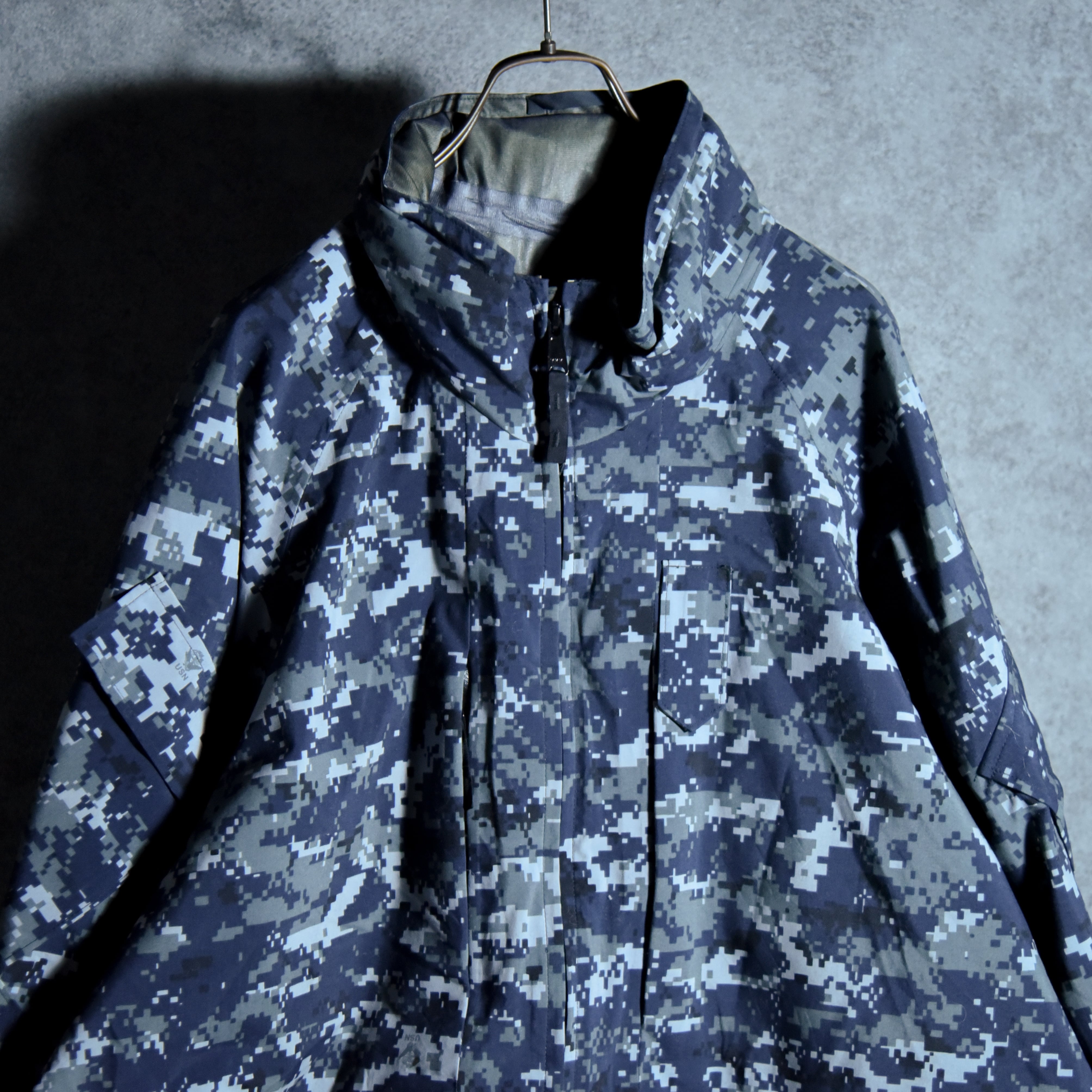 US Navy ECWCS GENⅡ GORE-TEX Digital Camouflage Parka アメリカ軍
