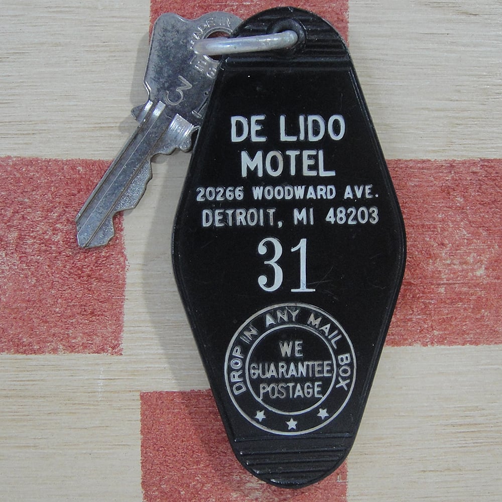 □ホテル系 | レトロ キーホルダーKEY SMILEY COM