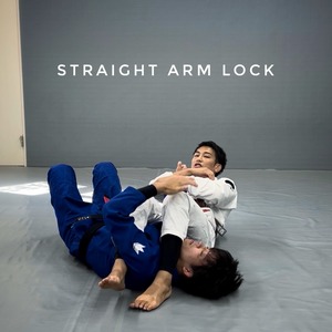 腕十字のディフェンスに対するアタック