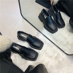 square toe platform loafers J00096