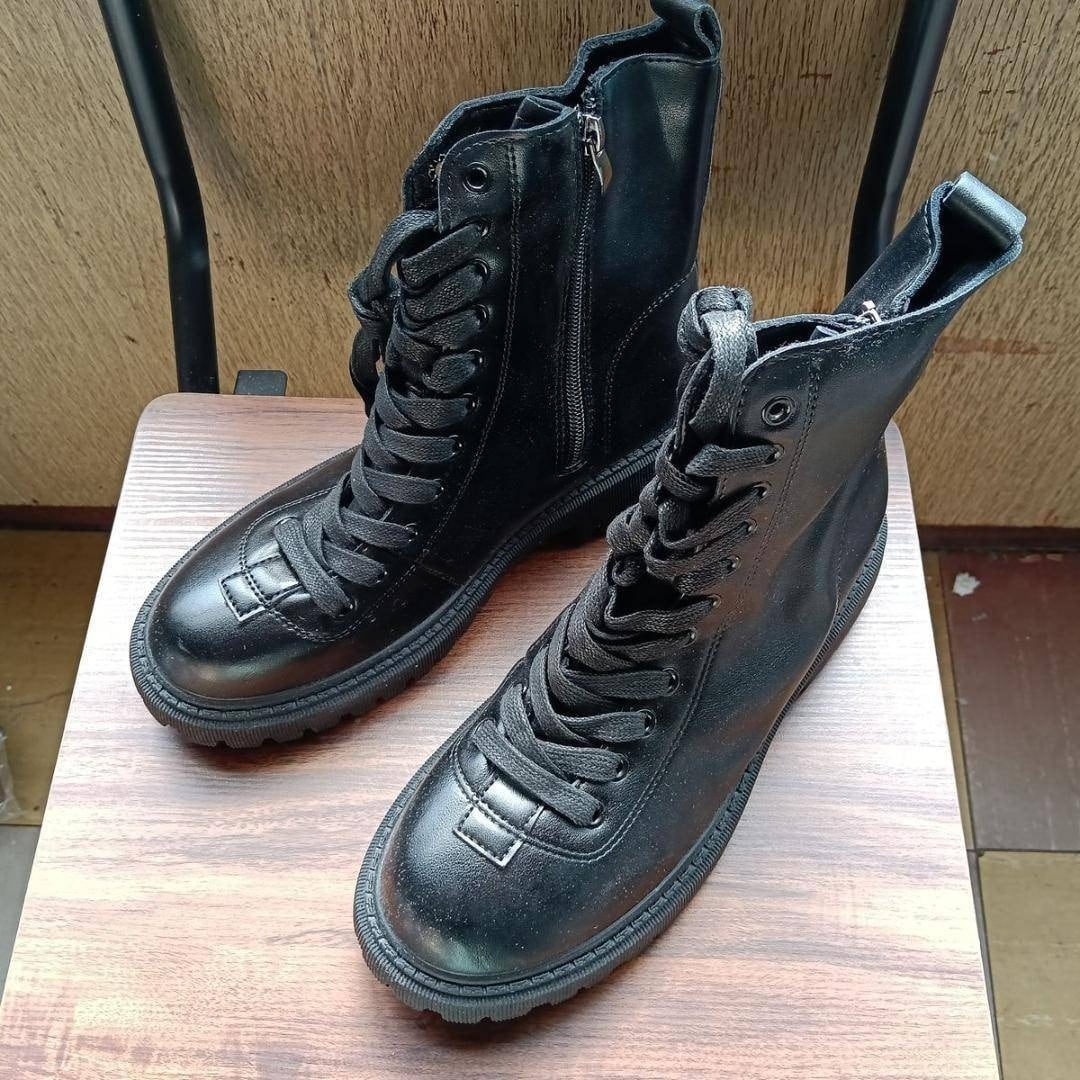 Bottega Veneta clear rubber paddle boots | Pay ID