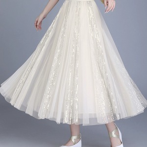 【送料無料】 ロングスカート 4色 マキシ丈 フレア Aライン ハイウエスト 伸縮性 ウエストゴム 薄手 透け感 シースルー スパンコール キラキラ かわいい 大人可愛い きれいめ シンプル カジュアル 大人 上品 おしゃれ お洒落 こなれ感 コンサバ系 ラフ 抜け感 モード系 エレガント レディライク ガーリー フェミニン 無地 春 夏 30代 40代 レディース 女性用 デート お出かけ お呼ばれ 休日 アウトドア お茶会 女子会 授業参観 誕生日会 結婚式 二次会 パーティー 着回し 普段使い