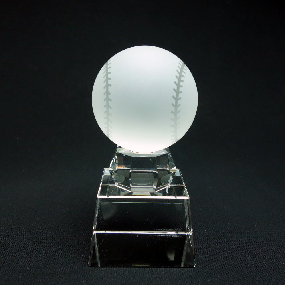 名入れの贈り物 クリスタル 野球ボール トロフィー 記念品 スポーツ