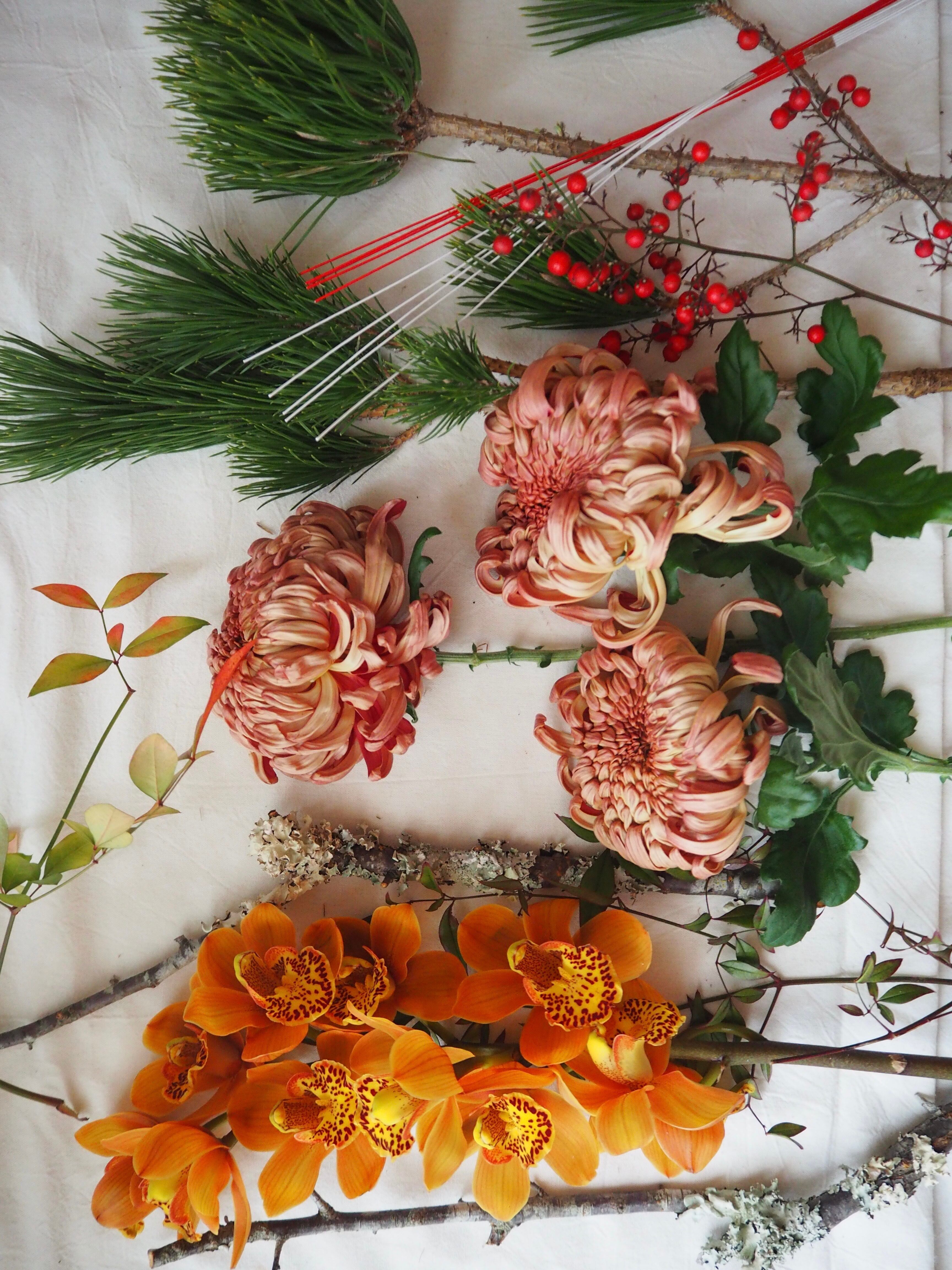 【宅配】お正月の花束【26~28いずれか着】