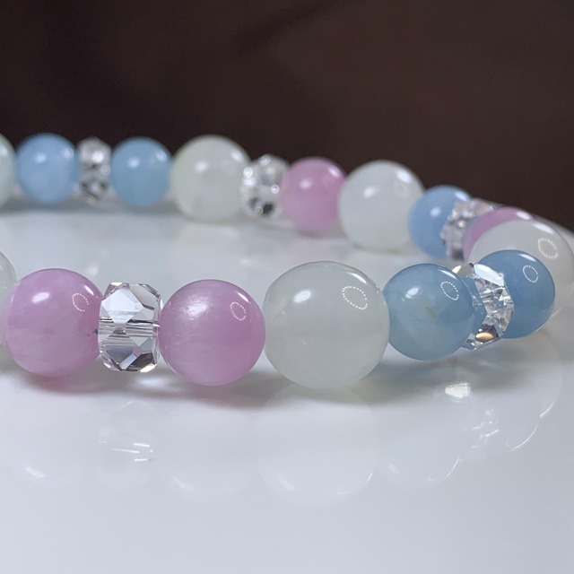 可愛いパステルカラー・デザインブレスレット