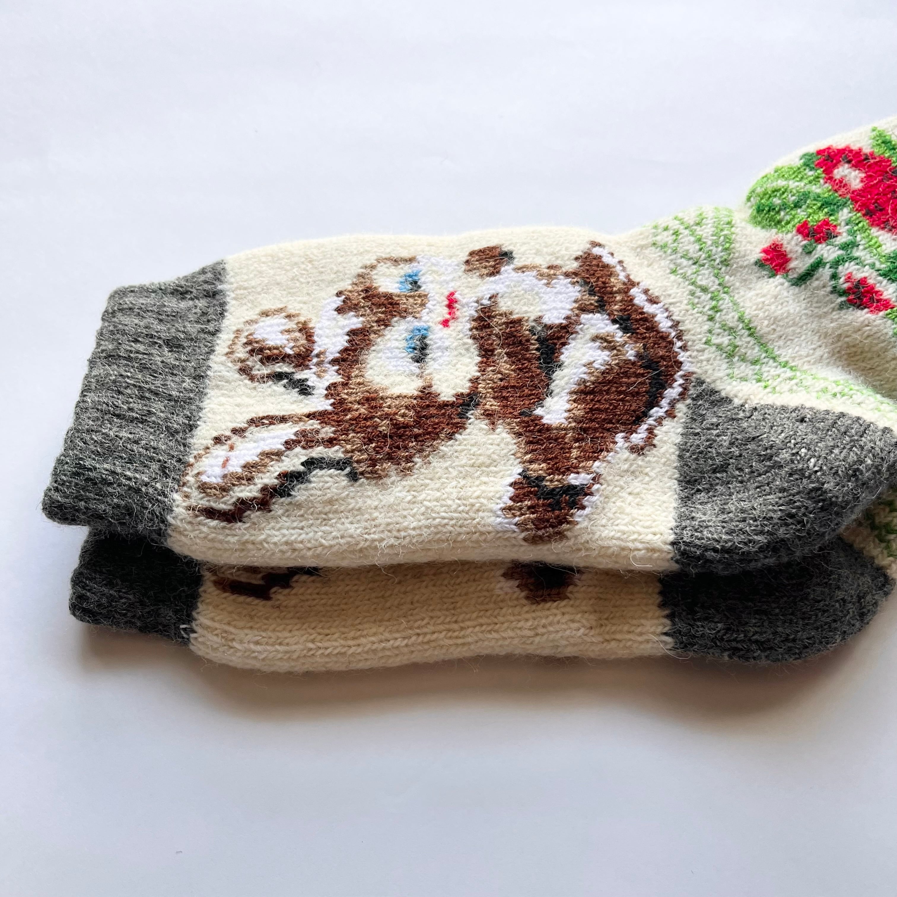 ウクライナ支援/ウールソックス(ウサギ柄)