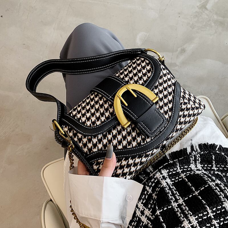 オータムウィンターレッド 秋物 冬物 スクウェア メッセンジャーバッグ 手作りハンドバック65196820003