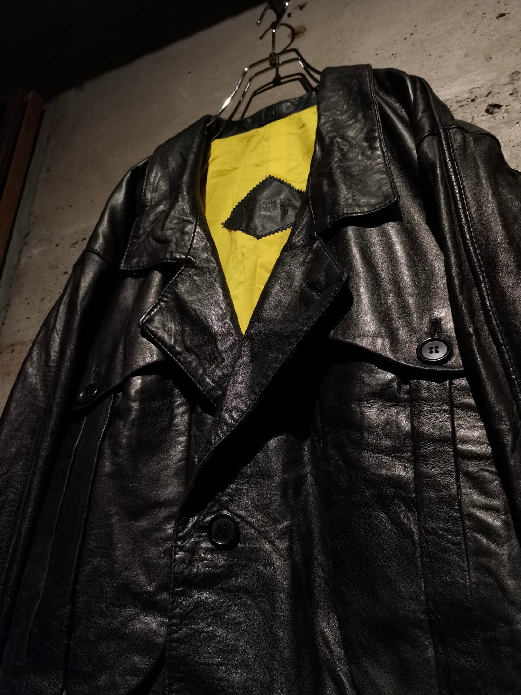 Caka】Black Color Vintage Short Length Leather Jacket | Caka(カカ