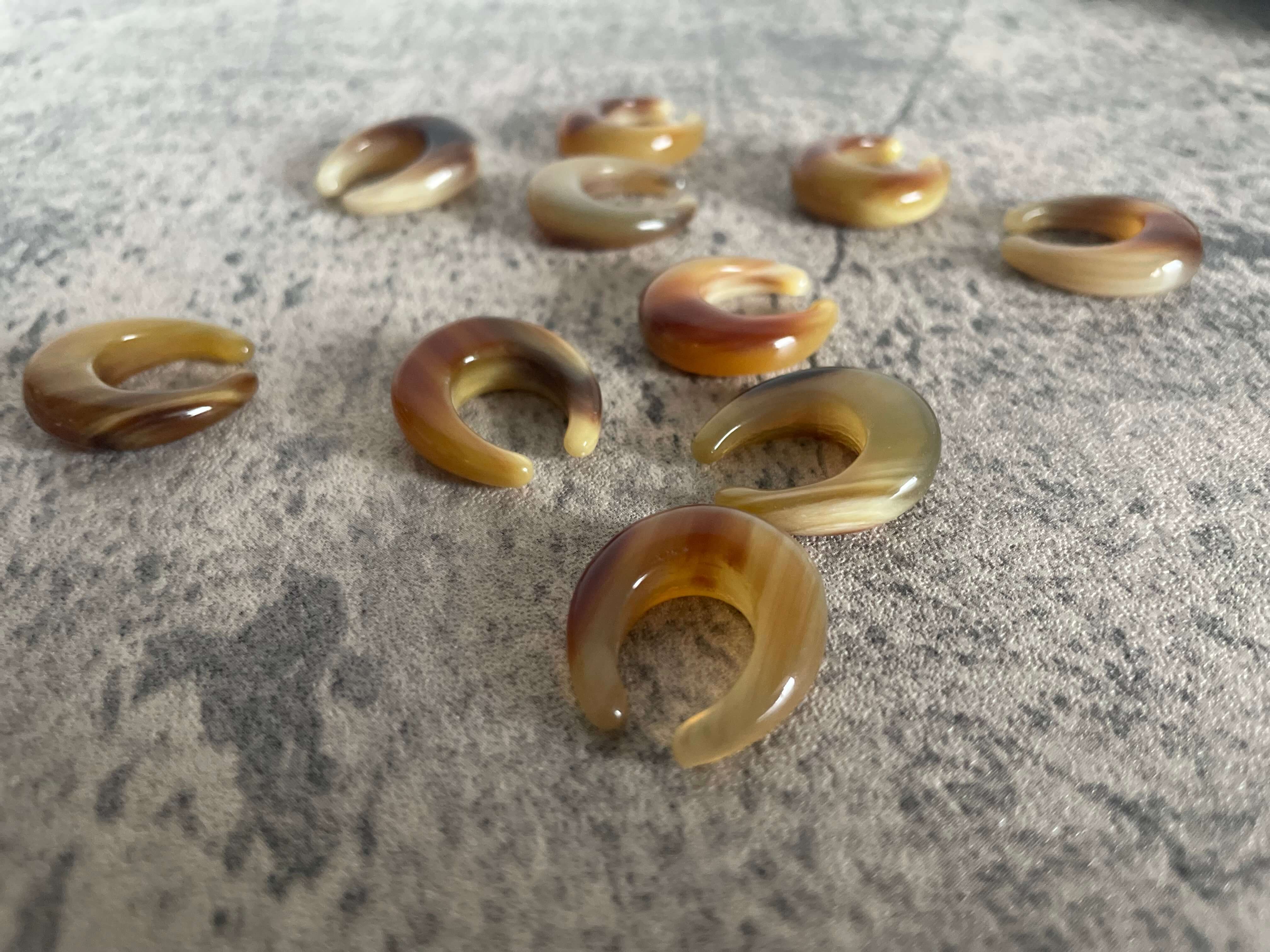 バッファローホーン イヤーカフ