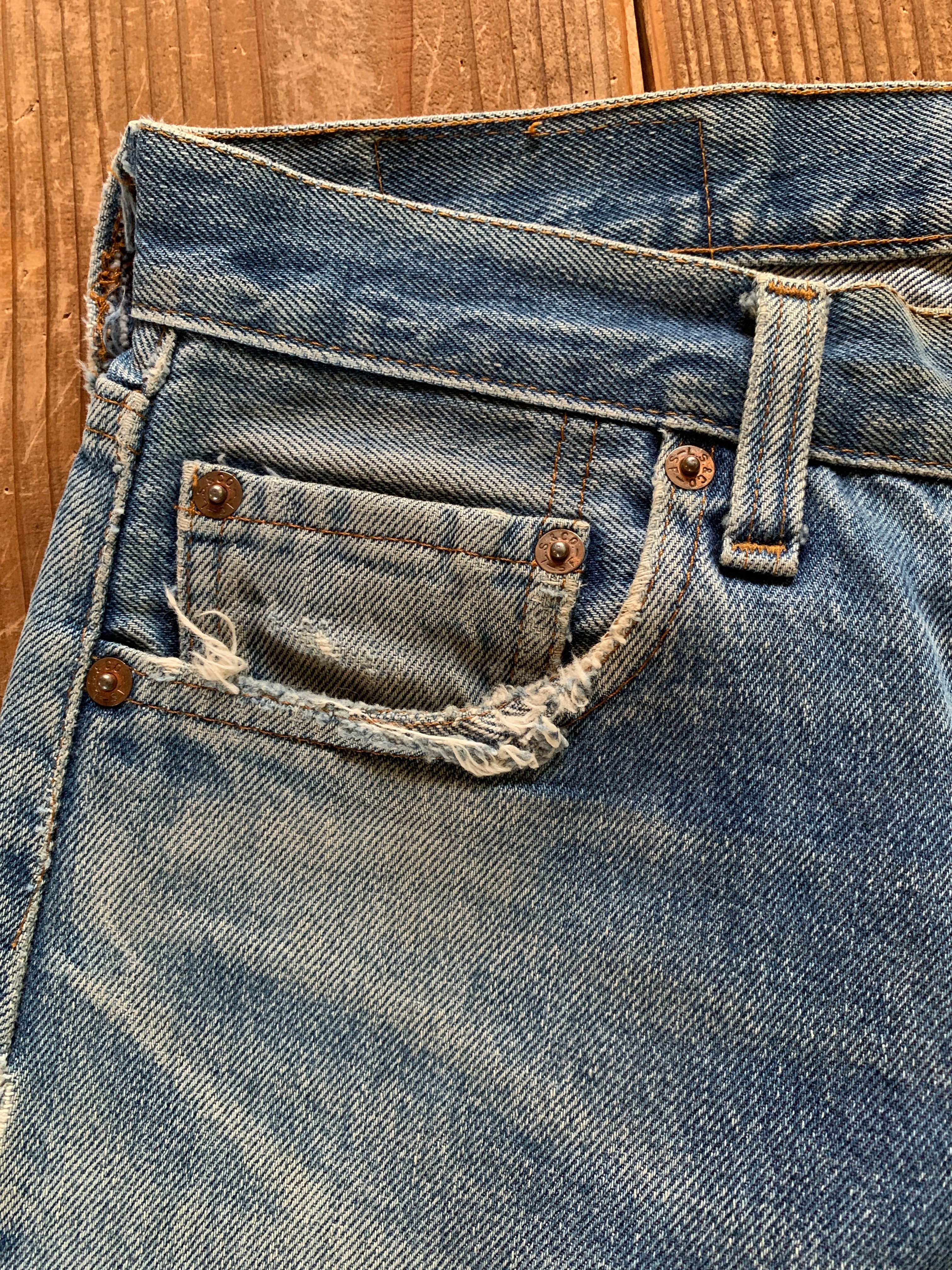 80's Levi's 501 デニムパンツ 赤耳 ボタン裏524  リペア跡あり 良色落ち 実寸(31x29)