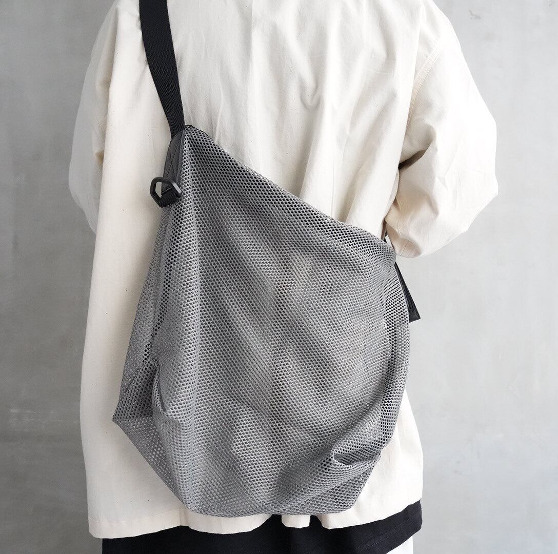 Brick / Mesh Zip Shoulder Bag Gray | LAND Lifestyle Shop