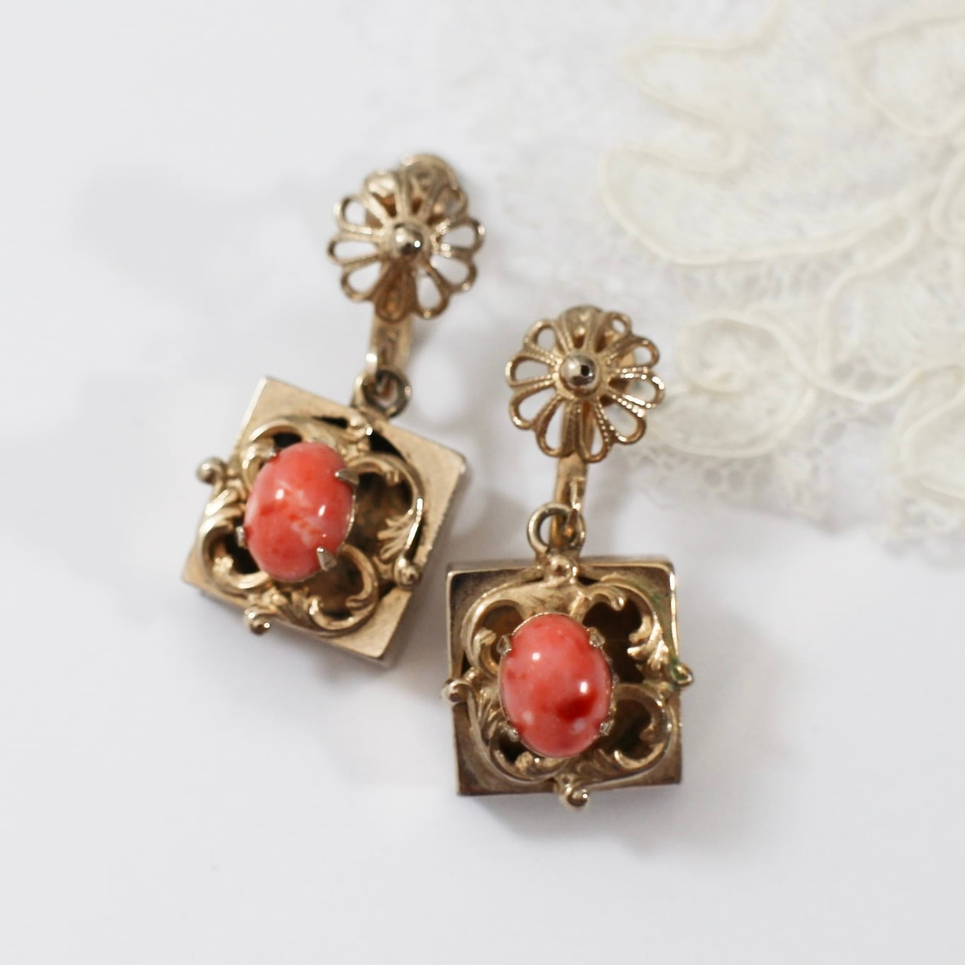 Lucy & Matilda.｜アンティーク・ヴィンテージアクセサリー通販