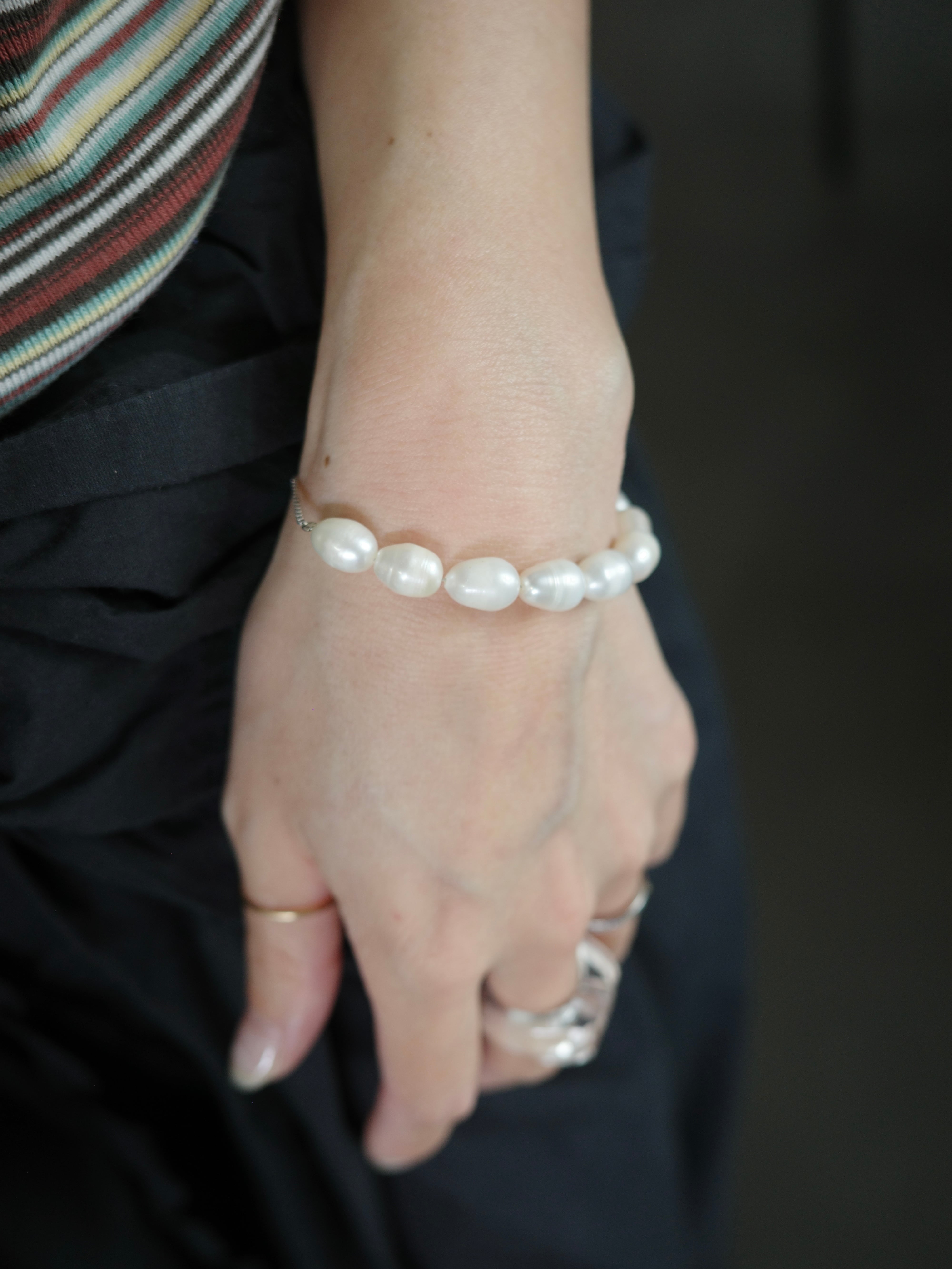 英国　ヴィンテージ 天然石パールのブレスレット Sérstö perla bracelet：バロックパールブレスレット アシンメトリー