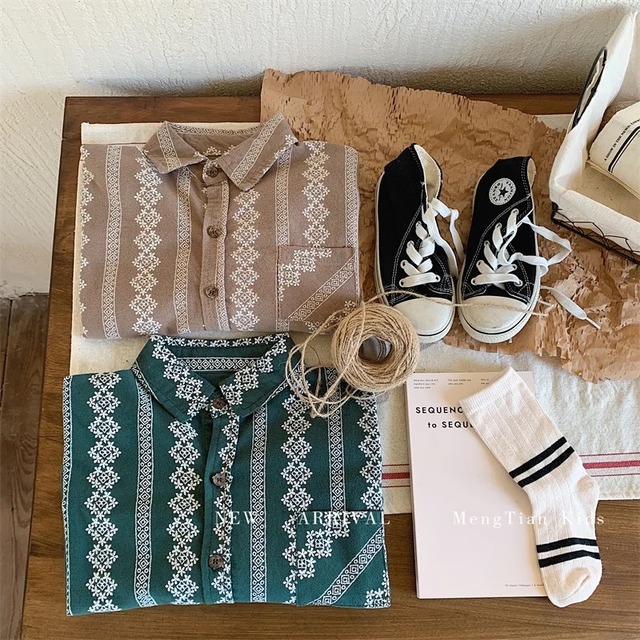 【取寄】BOYだって花柄を♡花柄刺繍風シャツ