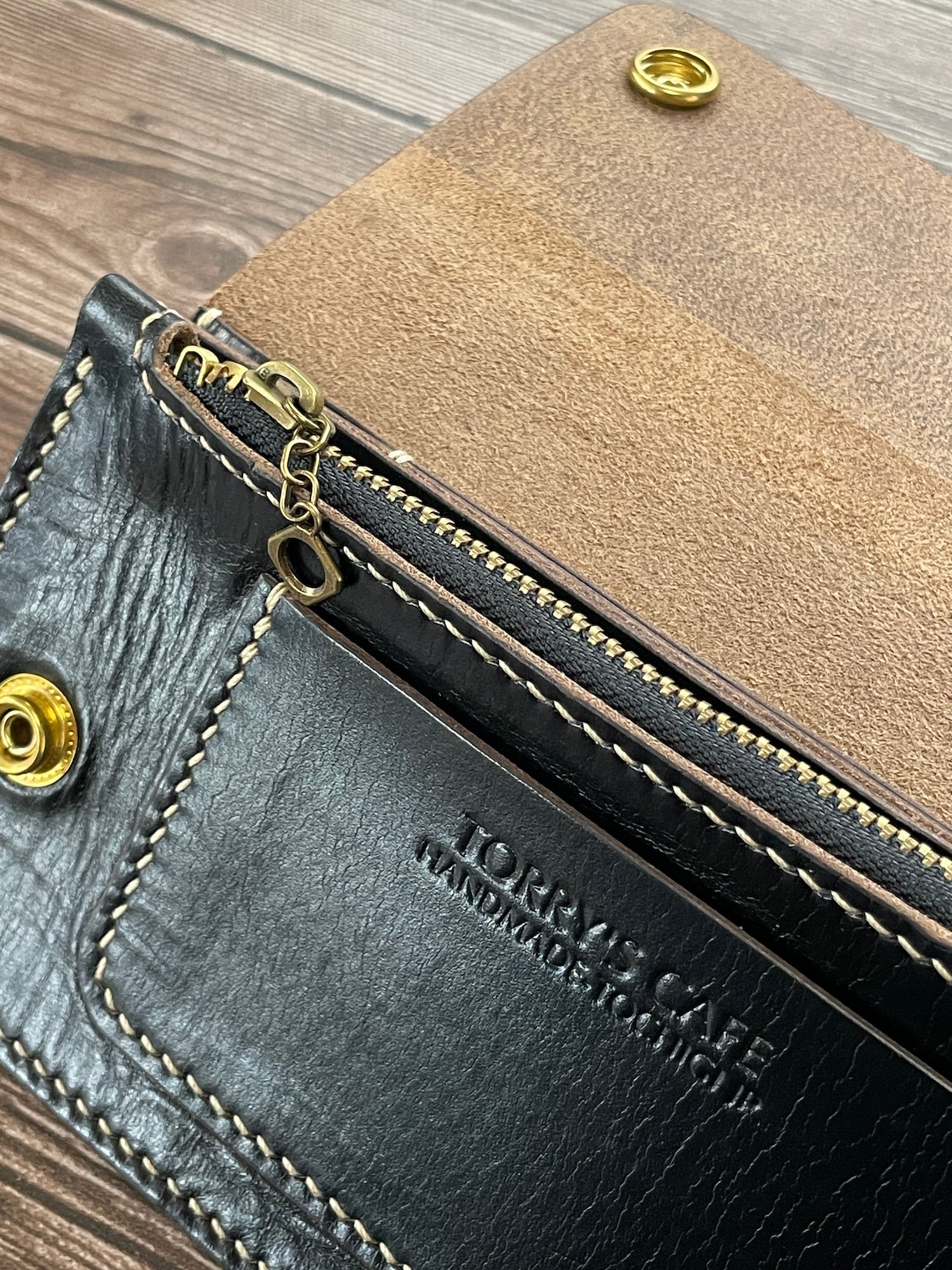 在庫品】トラッカーウォレット/クロムエクセル・茶芯ブラック | 革工房