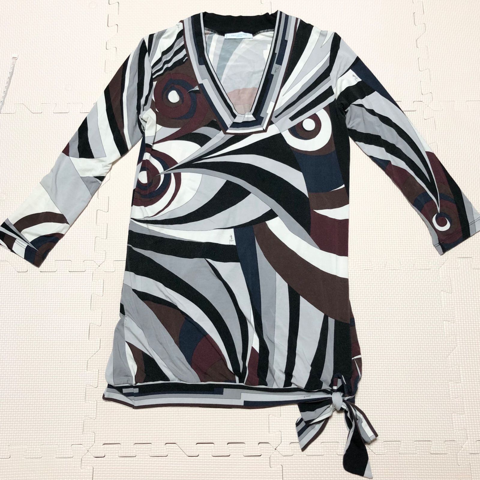 エミリオプッチ チュニック Vネック 総柄 リボン I38 S マルチカラー □高級ブランド□EMILIO PUCCI エミリオプッチ プッチ柄総柄ワンピース