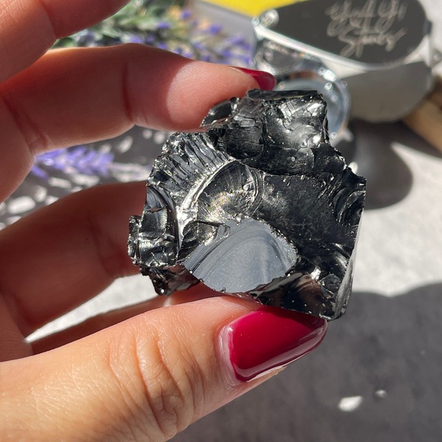 ロシア産【エリートシュンガイト（シュンガ石）】② 鉱物 天然石 パワーストーン