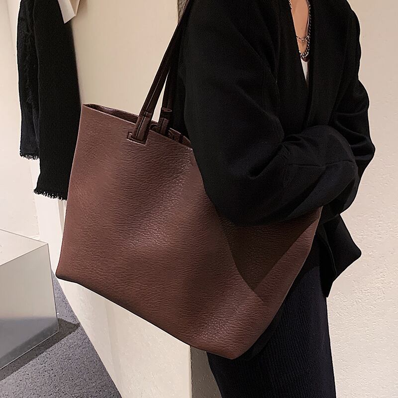 レザーオータムウィンターショルダーバッグ レッド 秋物 冬物 トートバッグ Tiancai_Wing_Bag62962197896