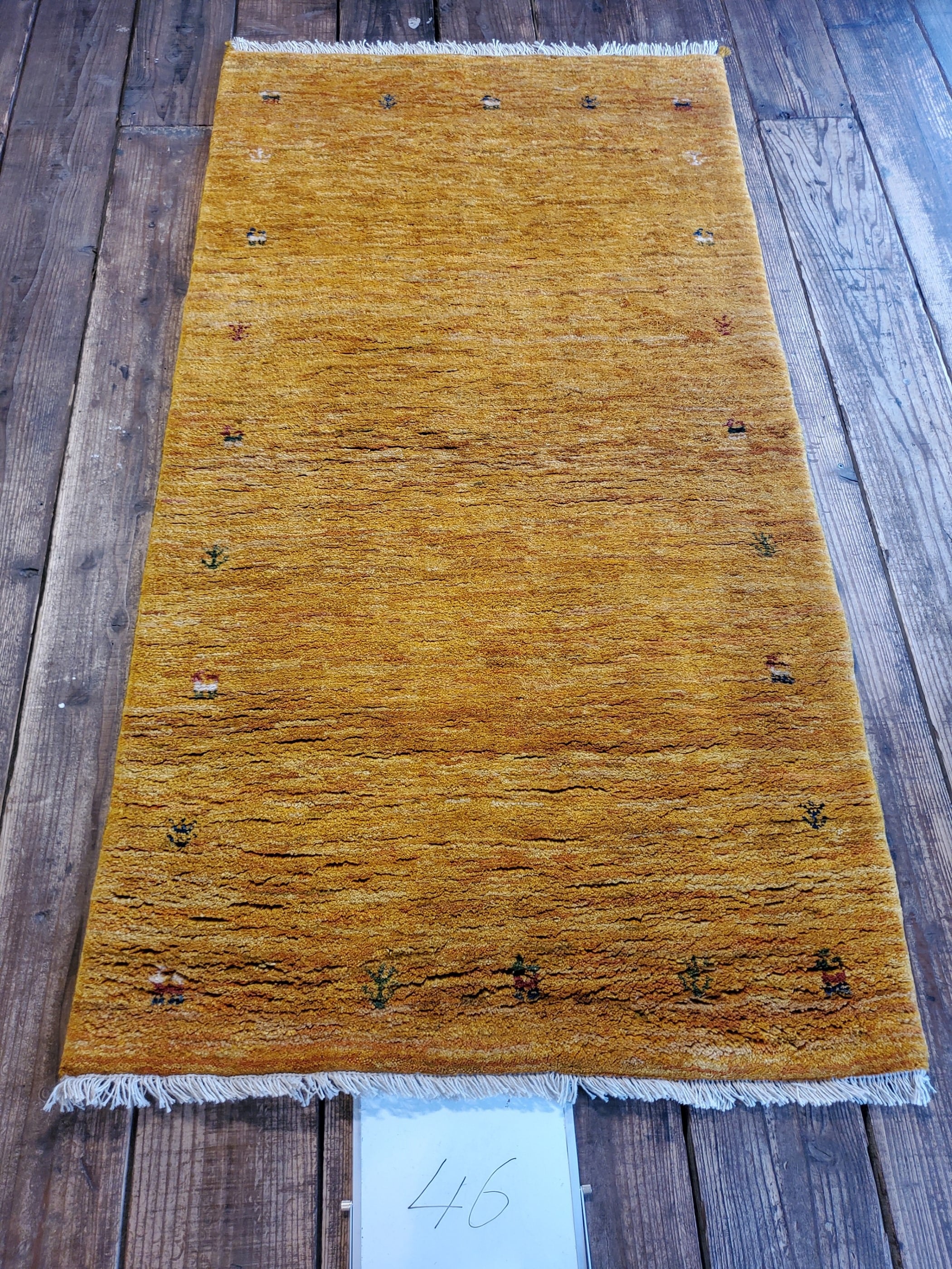 日本（実店舗でご覧いただけます） | ギャッベ先輩の店 gabbeh.life