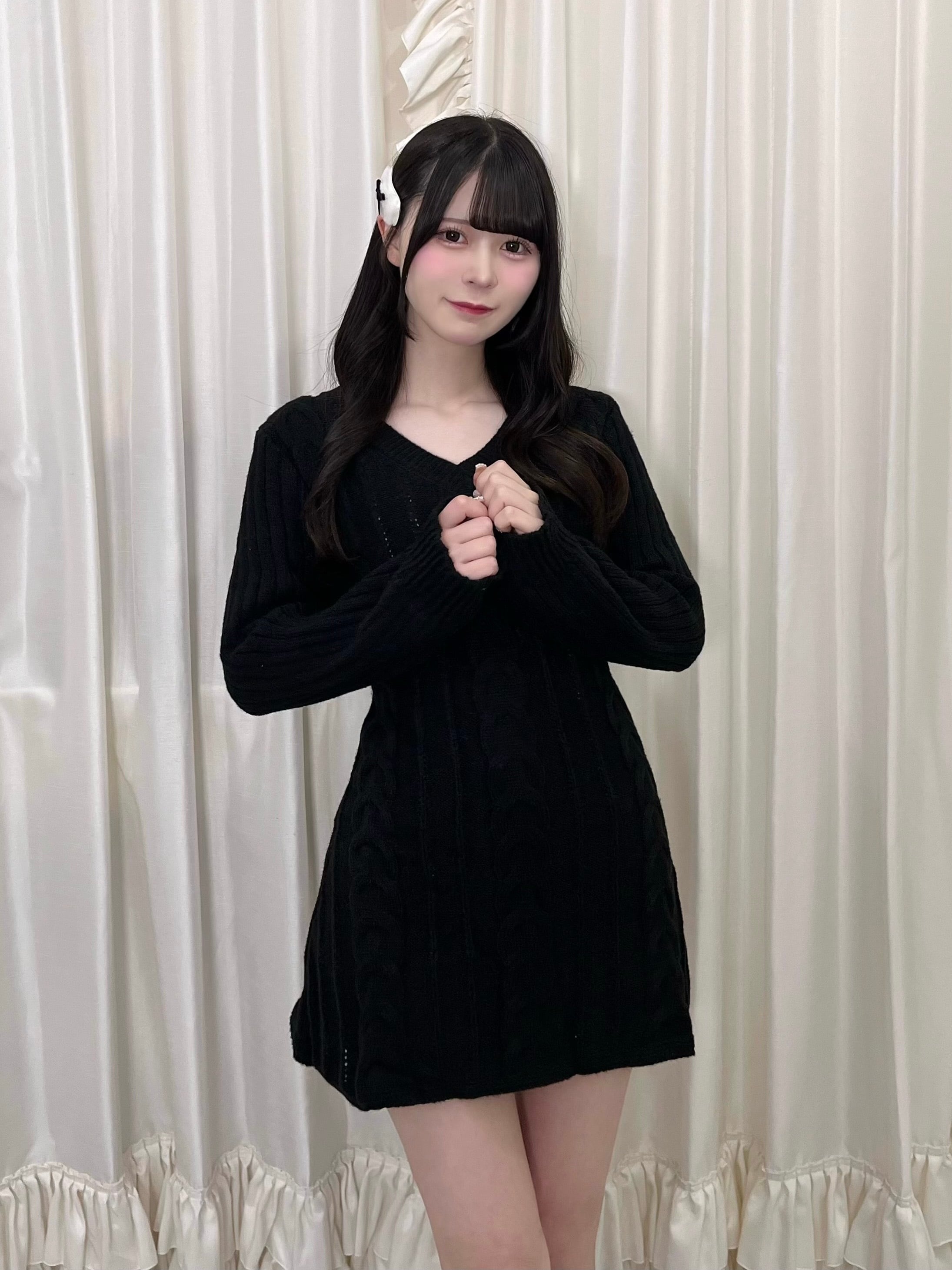 style up cable knit op-white