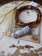 Arii Momoyo Pottery 手のブローチ(金彩)