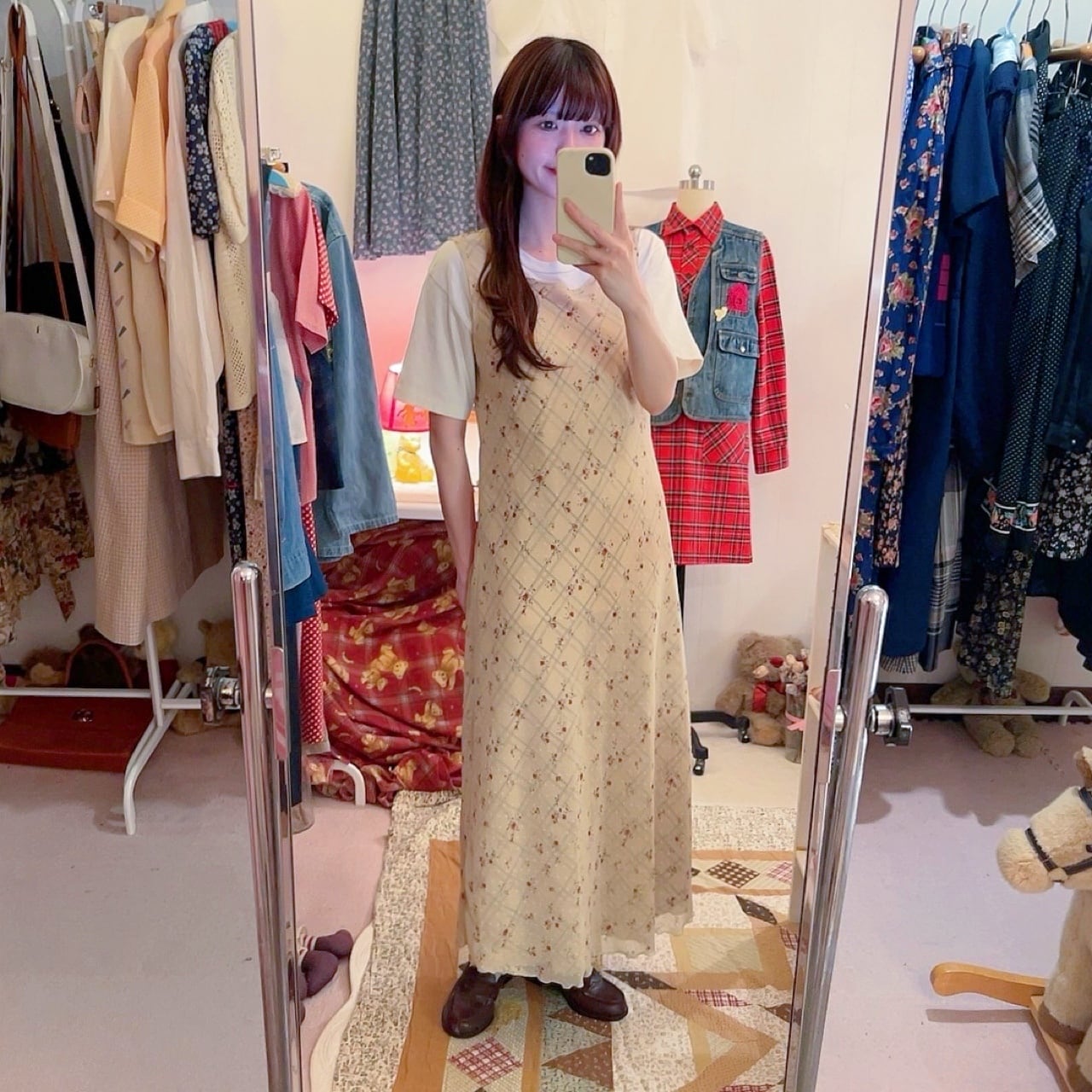 flower check sleeve less one-piece