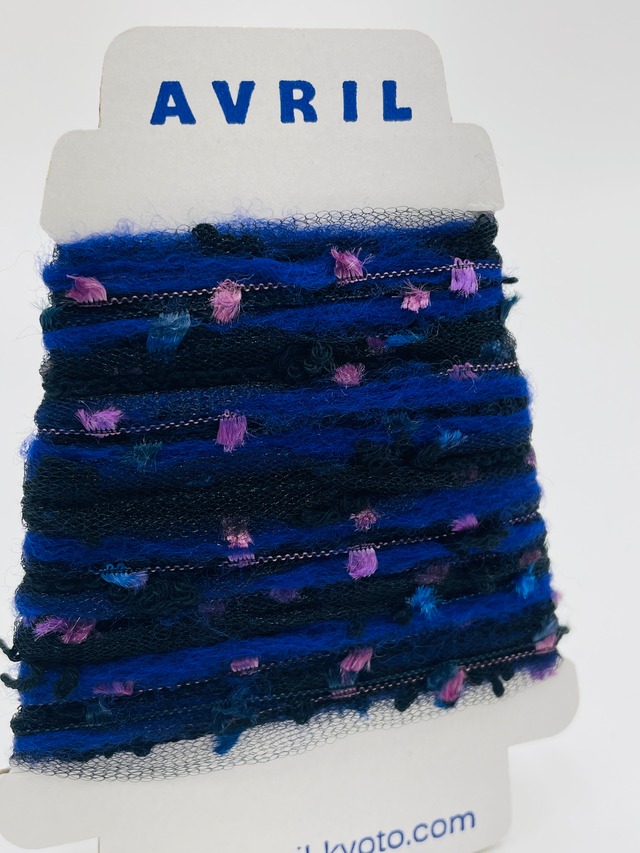 集めたくなる♬楽しい♬可愛い♡『ちょこっと巻きのファンシー糸』AVRILペラコーン263