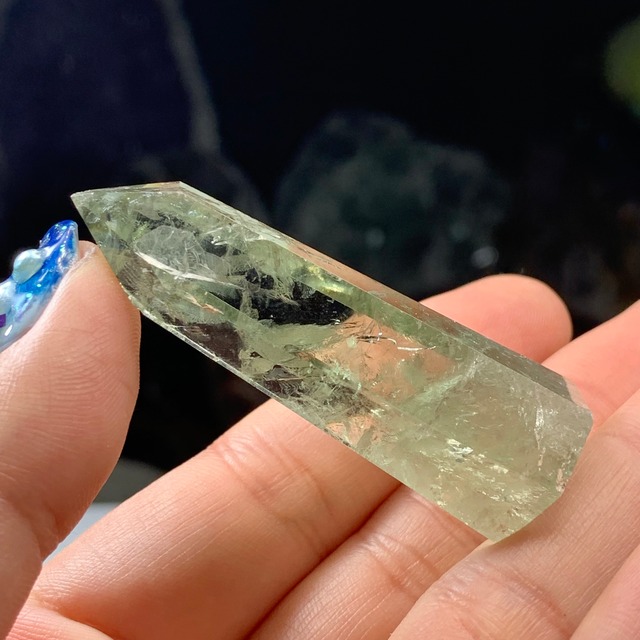 2.透明度高く色合い美しい☆グリーンアメジスト(プラシオライト)・ポイント