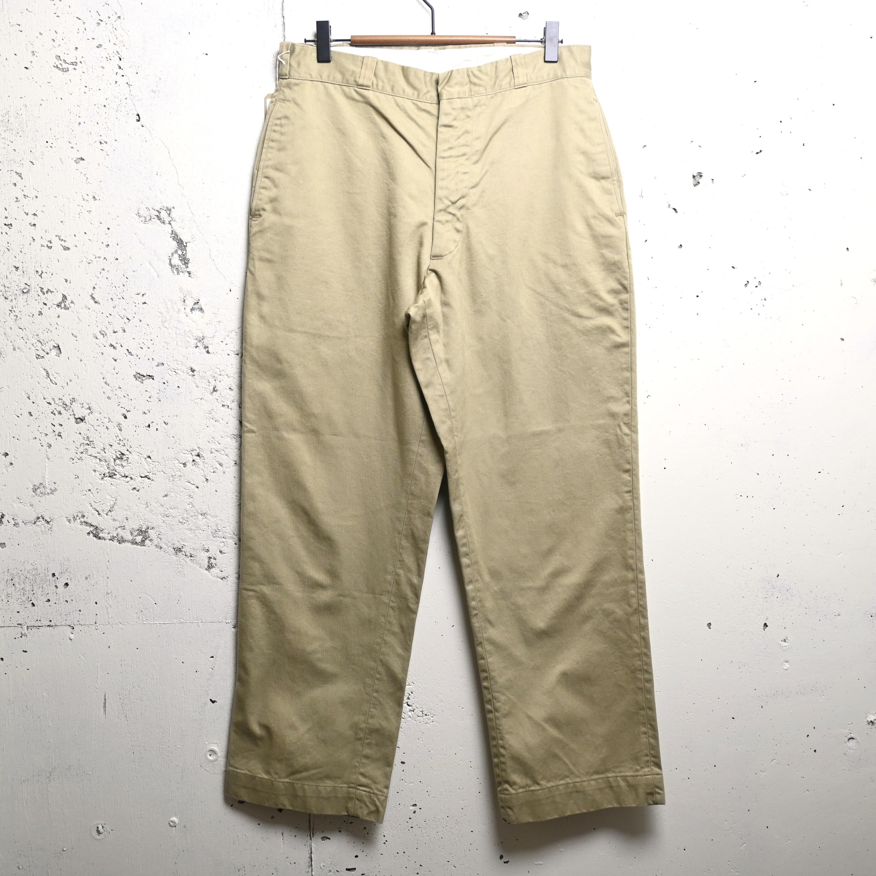1971年 US ARMY チノ ヴィンテージ W34L29 ] US ARMY 1971年 TROUSERS MANS COTTON CLASS1 Chino Pants