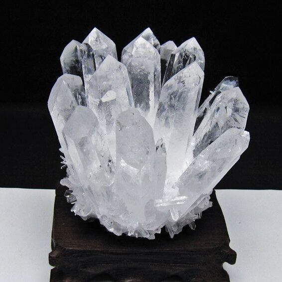 水晶 クラスター 水晶 原石 台座付属 一点物 182-8608