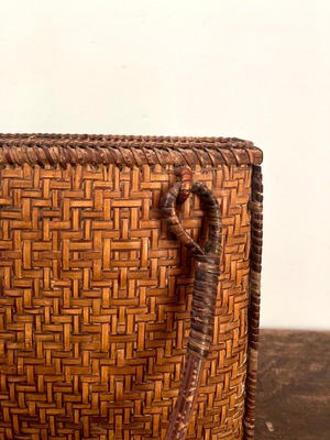 味のある籠バック　(古道具)