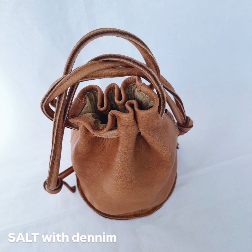 レザー巾着 No.6699